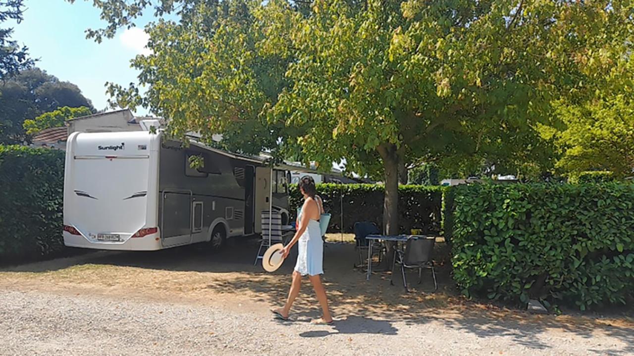 Camping Tikayan L'Oxygene Valensole Exterior photo